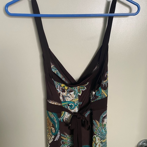 Majora long brown patterned dress. Size large - Picture 8 of 11